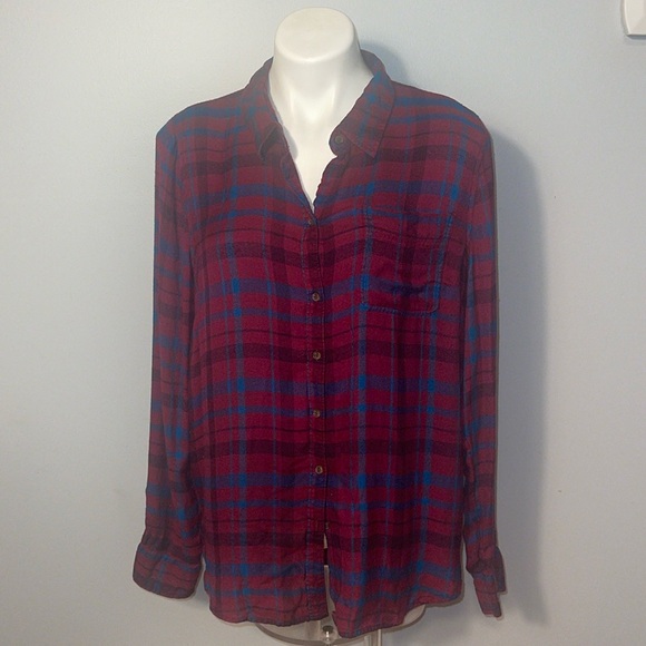Lucky Brand Tops - Lucky Brand ladies plaid casual long sleeve button down shirt. Size X-large.